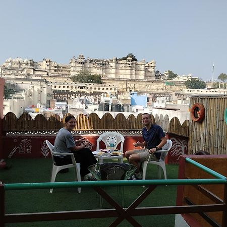City And Palace View Guest House Udaipur Buitenkant foto