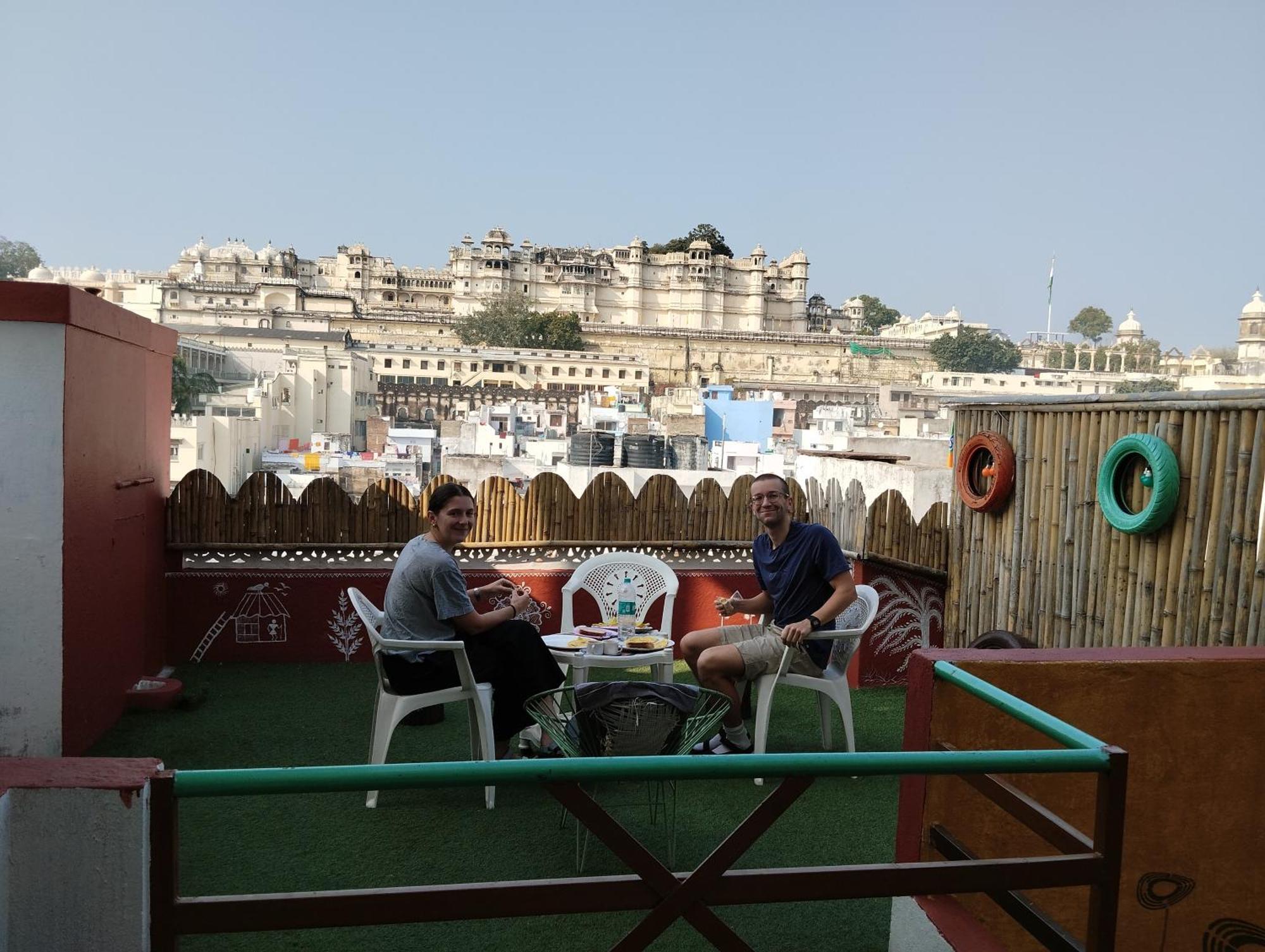 City And Palace View Guest House Udaipur Buitenkant foto